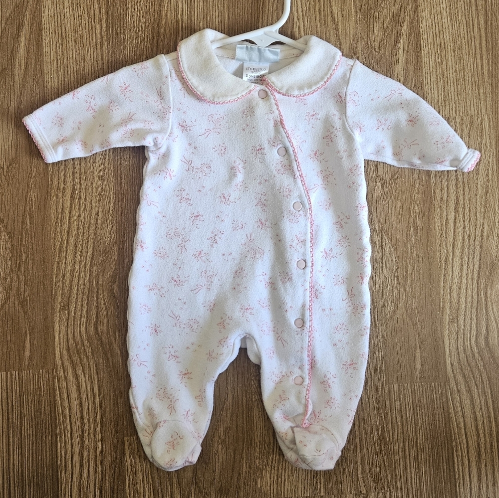 Vintage Babygro White and Pink Floral Footie